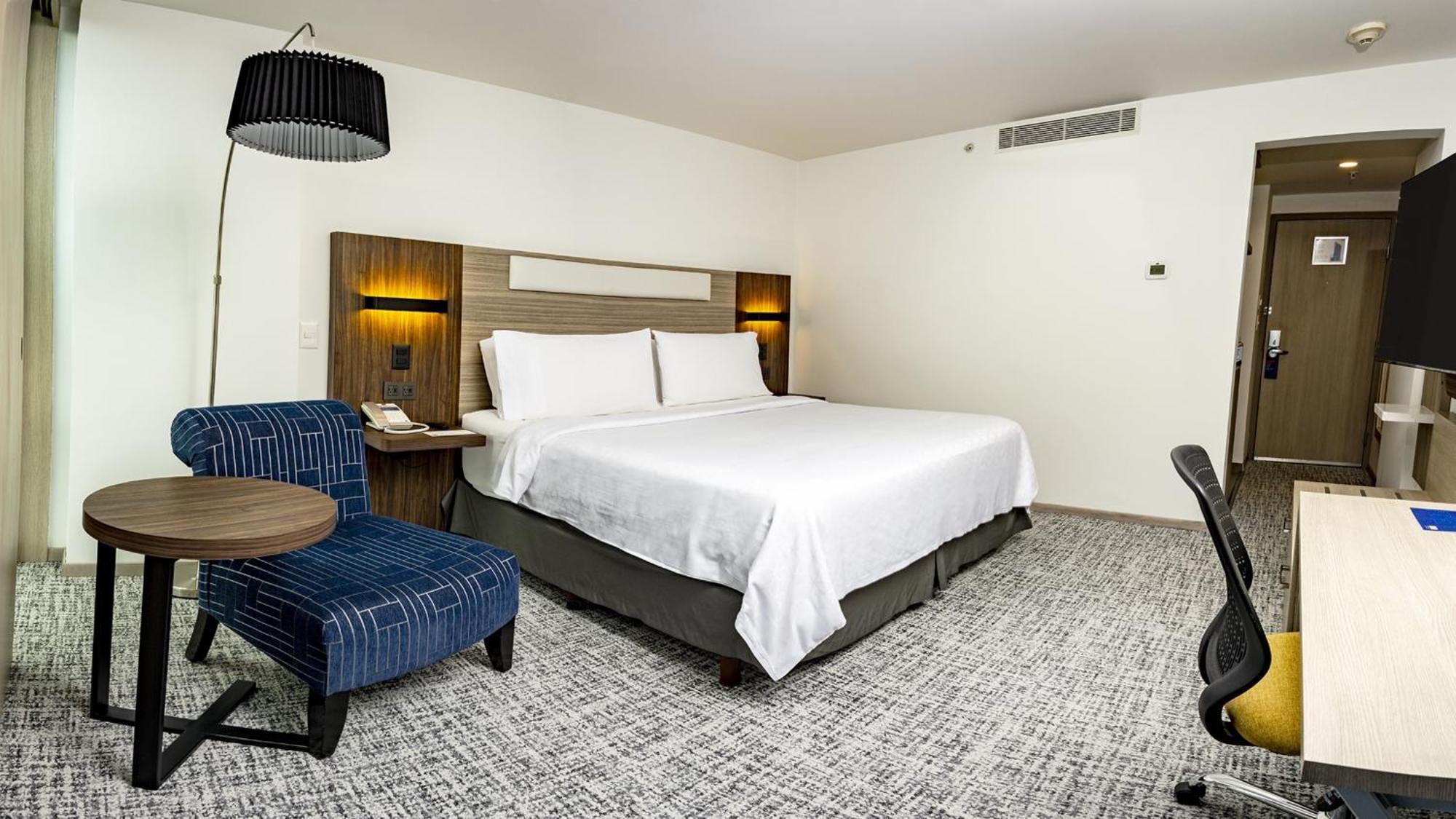 Holiday Inn Express Toluca Galerias Metepec By Ihg Екстер'єр фото